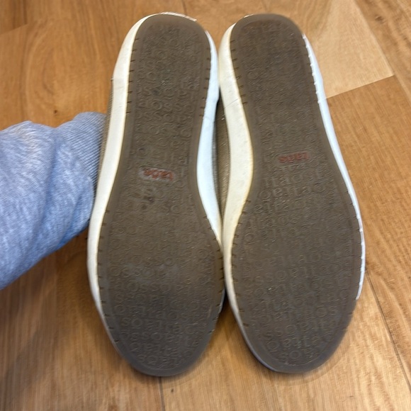 Taos Star Sneakers Khaki Comfort Shoes Size 8 - Picture 9 of 9